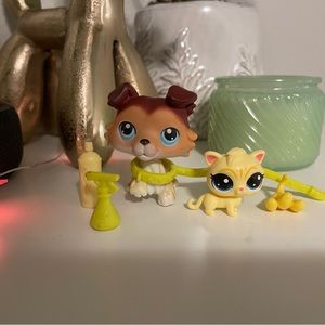 Littlest Pet Shop Authentic Collie #58 with Accessories